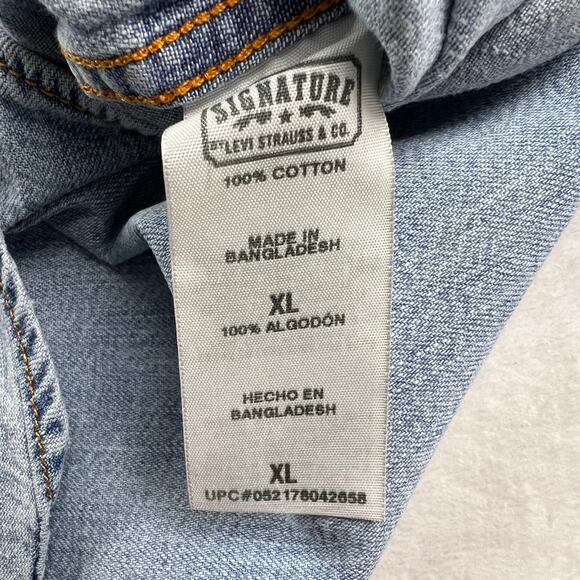 Levi Strauss Signature Pearl Snap Distressed Denim Shirt Men's Size XL - Picture 9 of 9